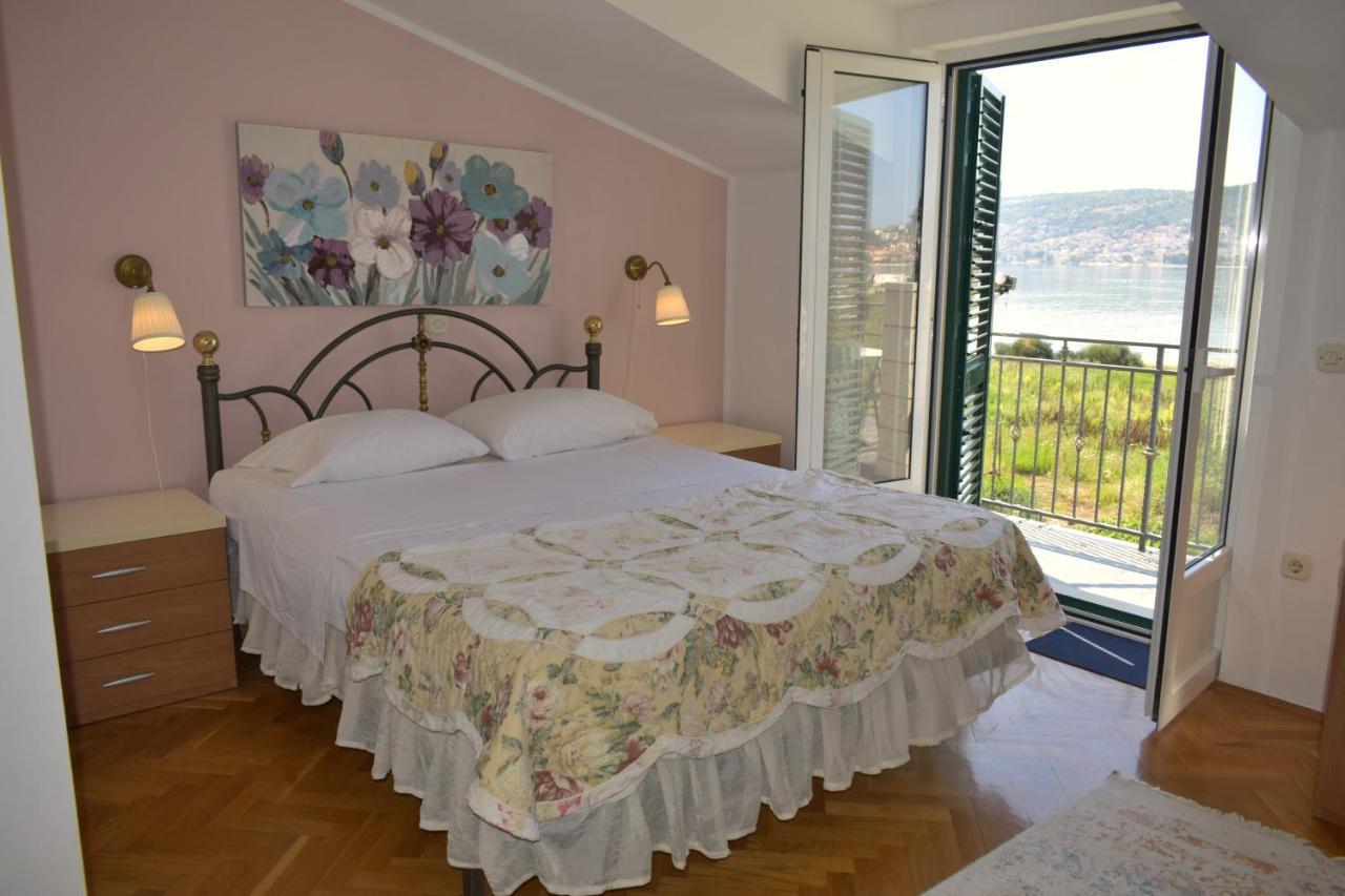Anita Apartments Trogir Eksteriør billede
